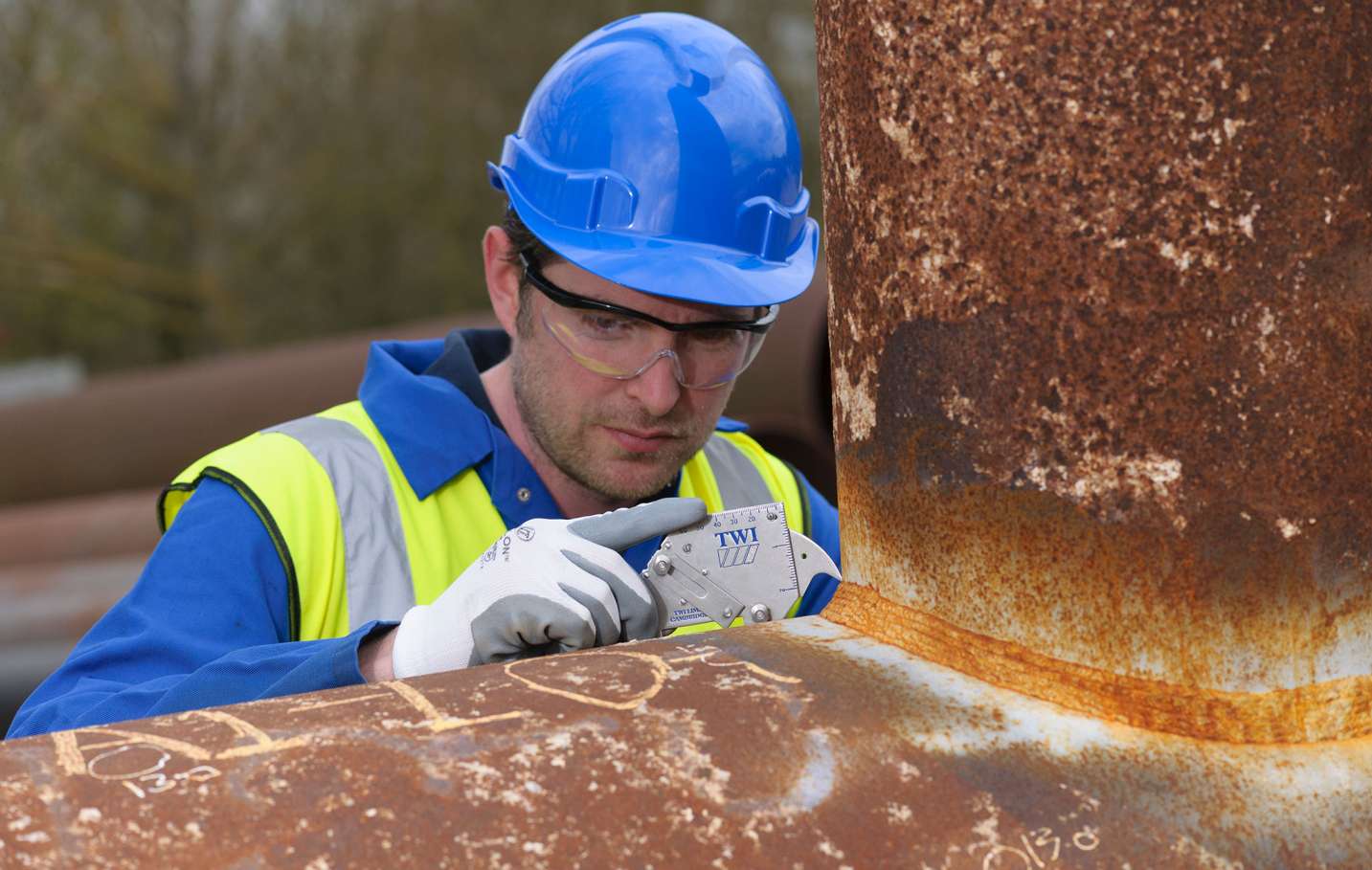 Weld Testing Services Lahore by CEAF TECH inspecting welded joints using advanced non-destructive testing methods.